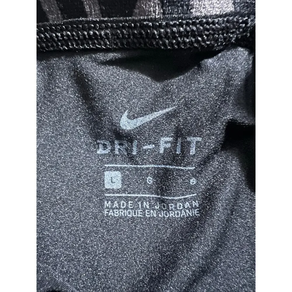 Nike pro kids black compression capris